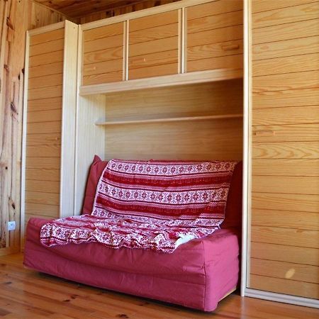 Bas De Chalet Cosy Avec Balcon Et 1 Chambre - Fr-1-593-26 Les Angles  Luaran gambar