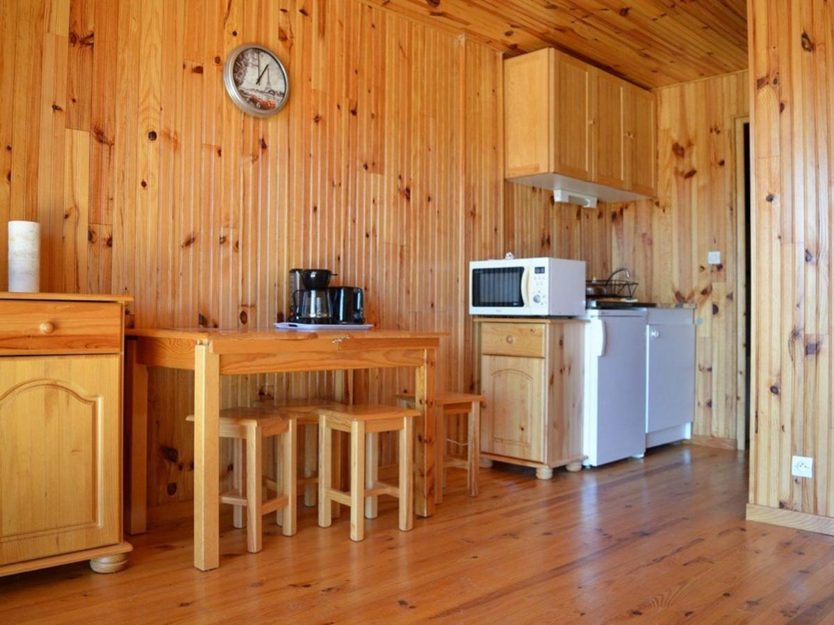 Bas De Chalet Cosy Avec Balcon Et 1 Chambre - Fr-1-593-26 Les Angles  Luaran gambar